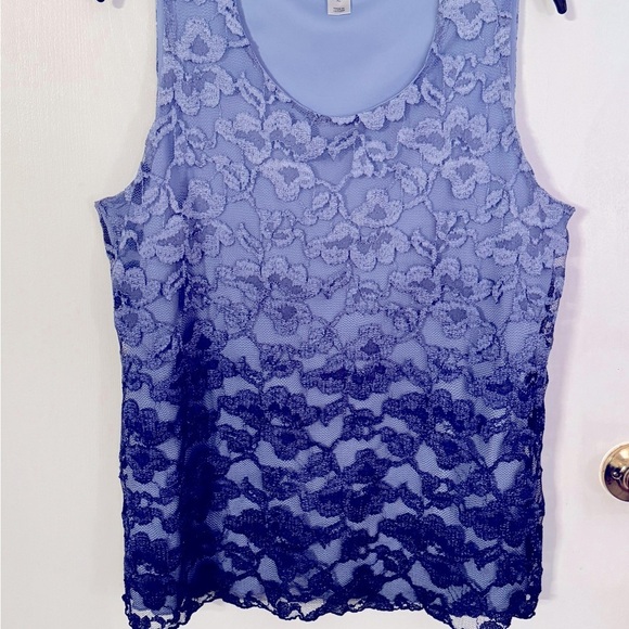 Christopher & Banks Tops - Christopher & Banks Lace Blue Tank Top Size L – Two-Tone Floral Top